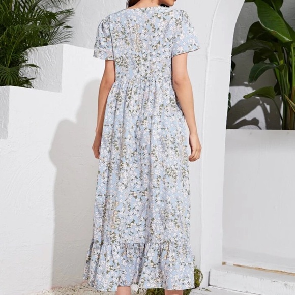 Ruffle hem ditsy floral dress - Picture 5 of 5